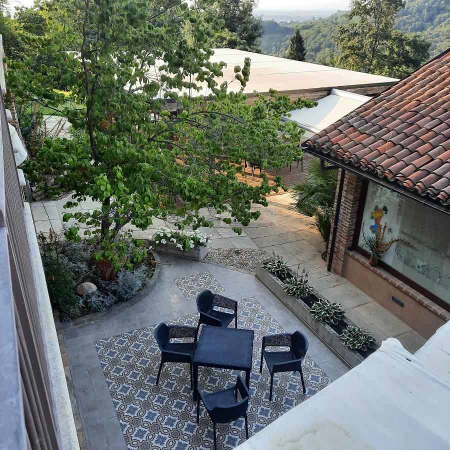 Segnavento -Rooms And Suites- Manta Exterior photo